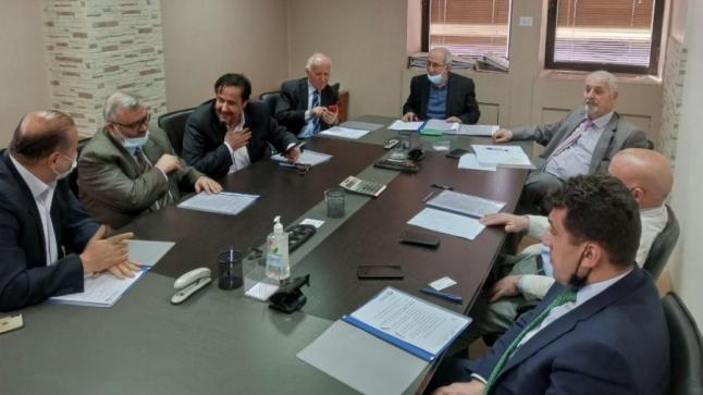 نقيب المقاولين يلتقي مجلس ادارة جمعية المحكمين