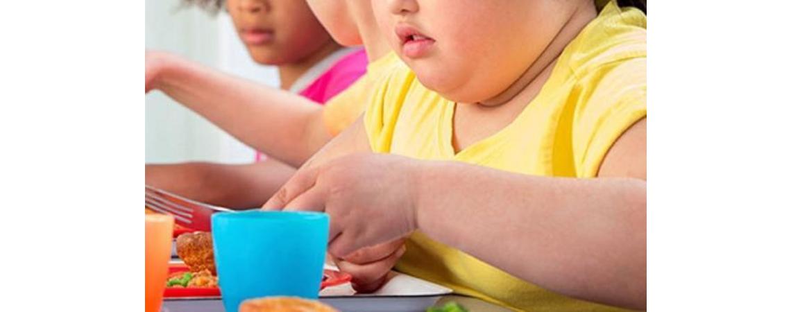 7 نصائح مهمة عند تقديم وجبة السحور لطفلك