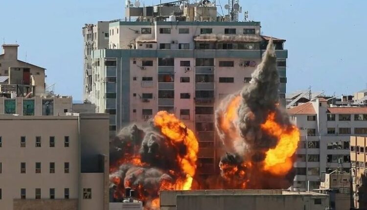 قطر تتعهد بإعادة بناء برج الجلاء الذي دمرته الطائرات الإسرائيلية باسم الشهيدة شيرين ابو عاقله