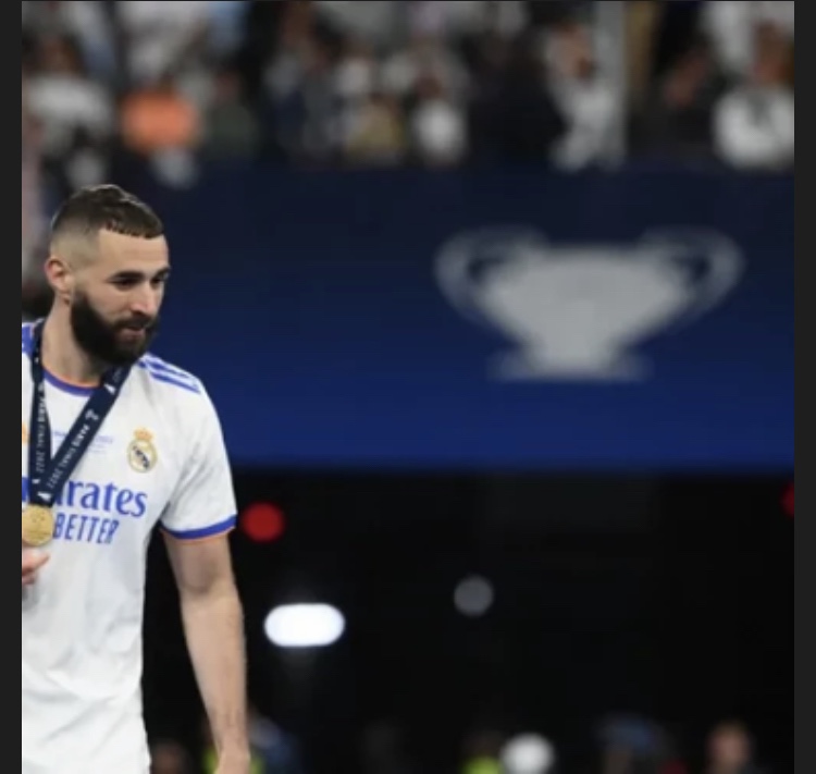 “اليويفا”: بنزيمة أفضل لاعب في دوري أبطال أوروبا