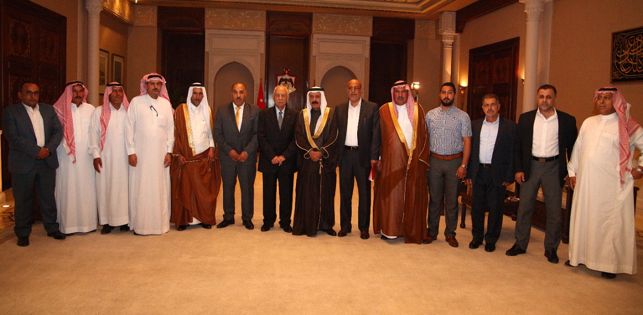 العيسوي يلتقي وفد من وجوه عشائر الدعجة