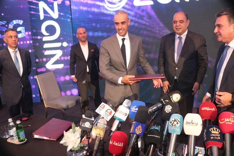 ” زين ” وهيئة تنظيم قطاع الاتصالات توقعان اتفاقية ادخال الجيل الخامس – صور وفيديو