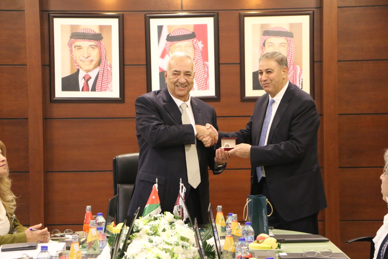 ” أمناء الشرق الاوسط” يحتفي باختيار الدكتور يعقوب ناصر الدين عضوا في الاعيان