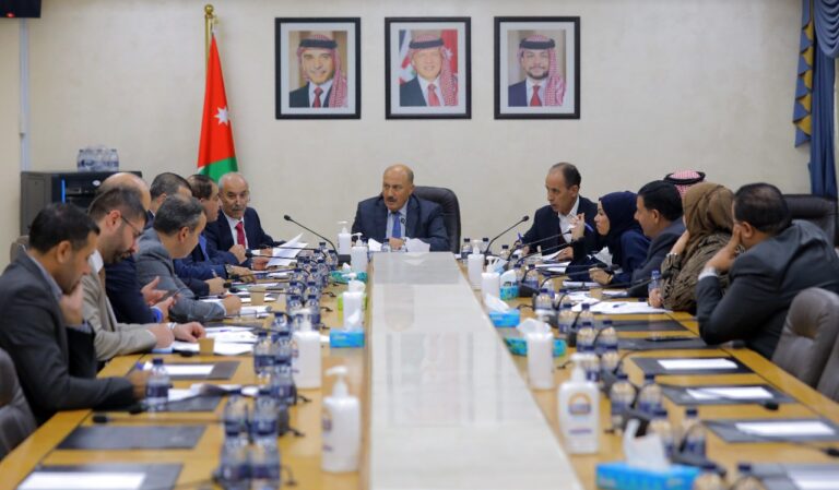 “قانونية” النواب تقر معاهدتي تسليم المجرمين مع رومانيا وقبرص