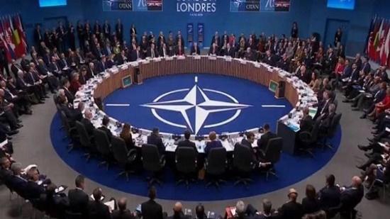 الناتو: روسيا تستعد لحرب طويلة بأوكرانيا