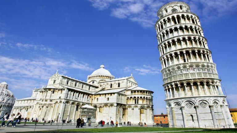برج بيزا بات أقل ميلانا
