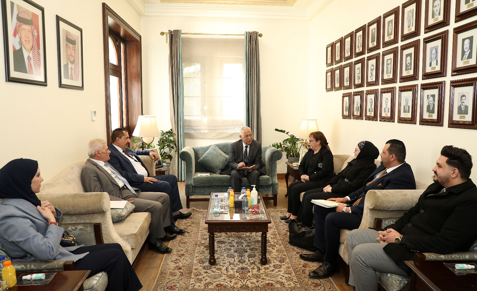 معالي رئيس الديوان الملكي الهاشمي السيد يوسف العيسوي الاعلامي معين صيتان المراشده والوفد المرافق