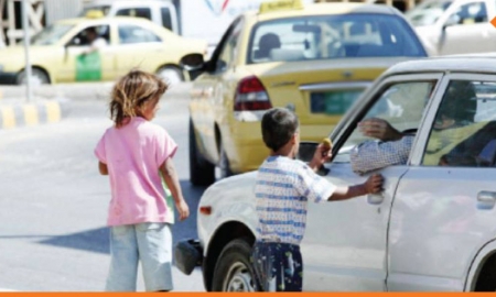 الزرقاء… الحبس لأب سخّر أبنائه للتسول على الإشارات الضوئية