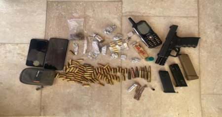 القبض على مطلوب مصنف بالخطير شمالي عمان