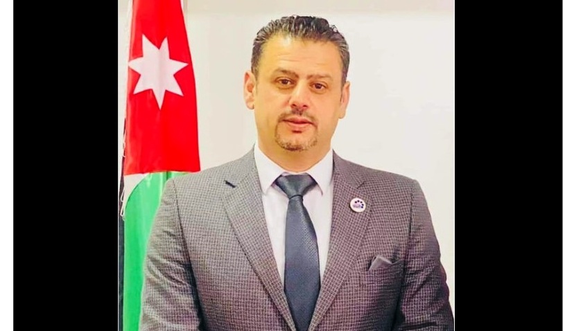 علي محمود معيوف عليان واشقائه ينعون المرحوم معن سعيد حياصات (ابو هاشم)