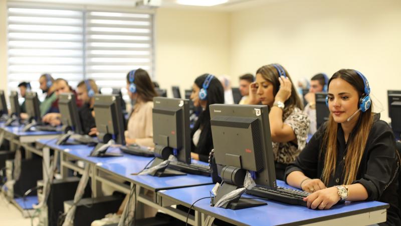 الحكومة الرقمية تمنح العلوم التطبيقية الأردنية جائزة الجامعة الرقمية