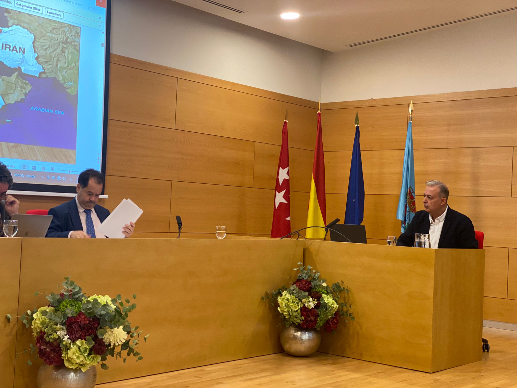 العميد راشد أحمد الراشد الحنيطي مبارك الدكتوراه