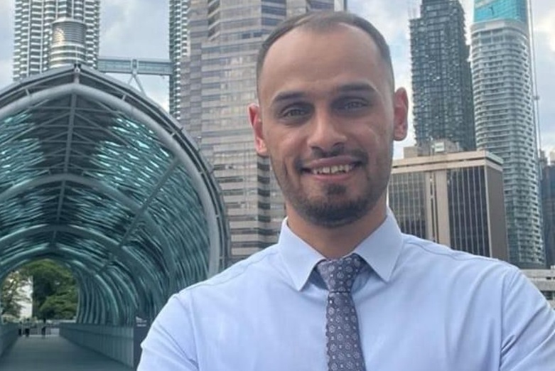 شهادة الدكتوراة بتقدير امتياز للدكتور ساجد الشديفات