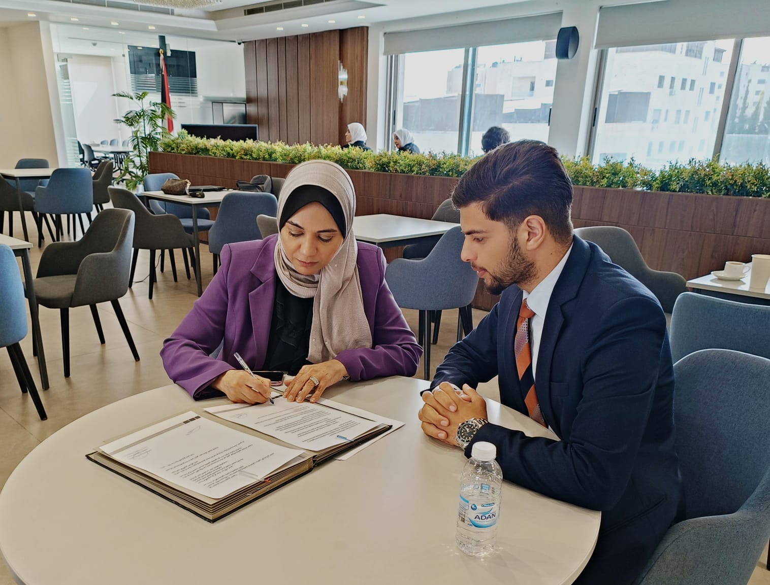 توقيع اتفاقية تعاون بين جمعية فرسان التغيير للتنمية السياسية و الصندوق الطبي السيلاوي