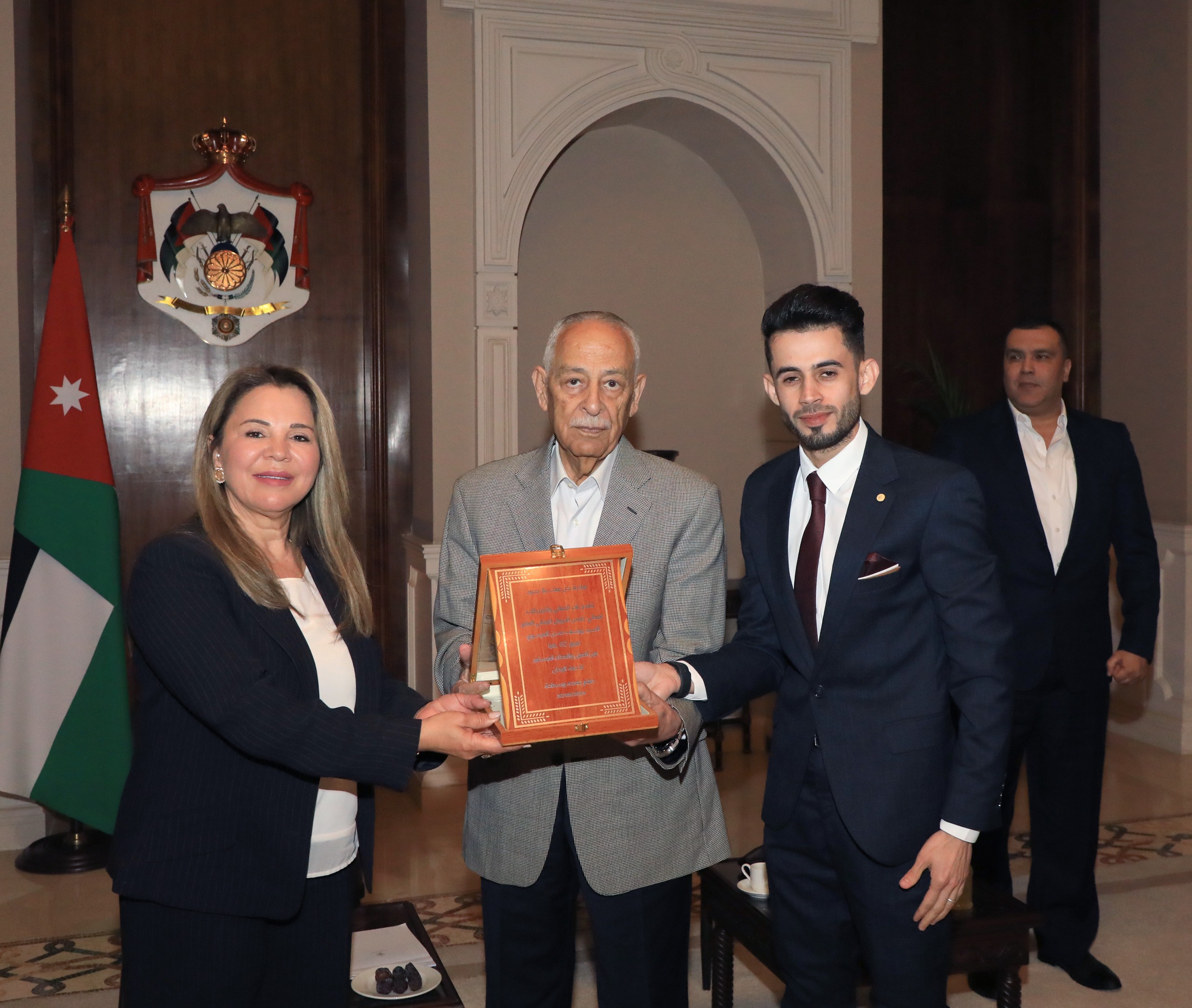 العيسوي: الأردن، بقيادة الملك، يشكل حالة نموذجية في تعاطيه مع قضايا أمته والمضي قدما بمسيرته التحديثة الشاملة