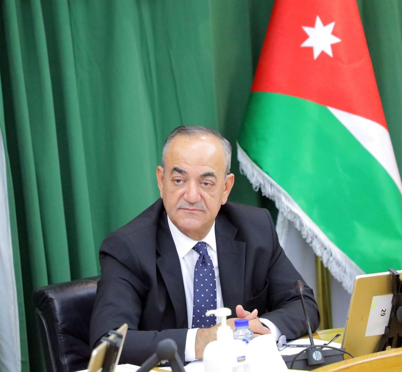 العين عبدالحكيم محمود الهندي يكتب : لكل عامل في الوطن : سلمت سواعدكم