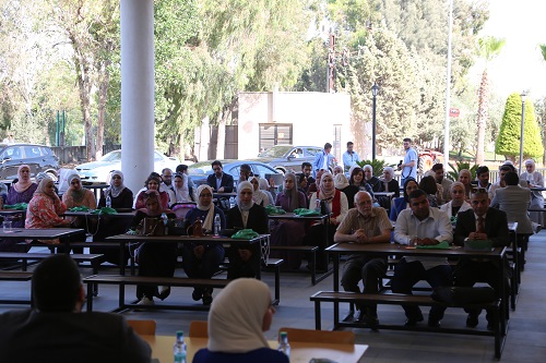 كلية الصيدلة في الزيتونة تقيم لقاء خريجها السابع