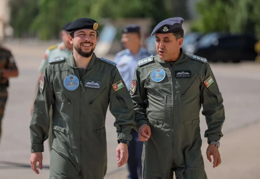 العميد الركن الطيار سند محمود العدوان … مبارك الترفيع