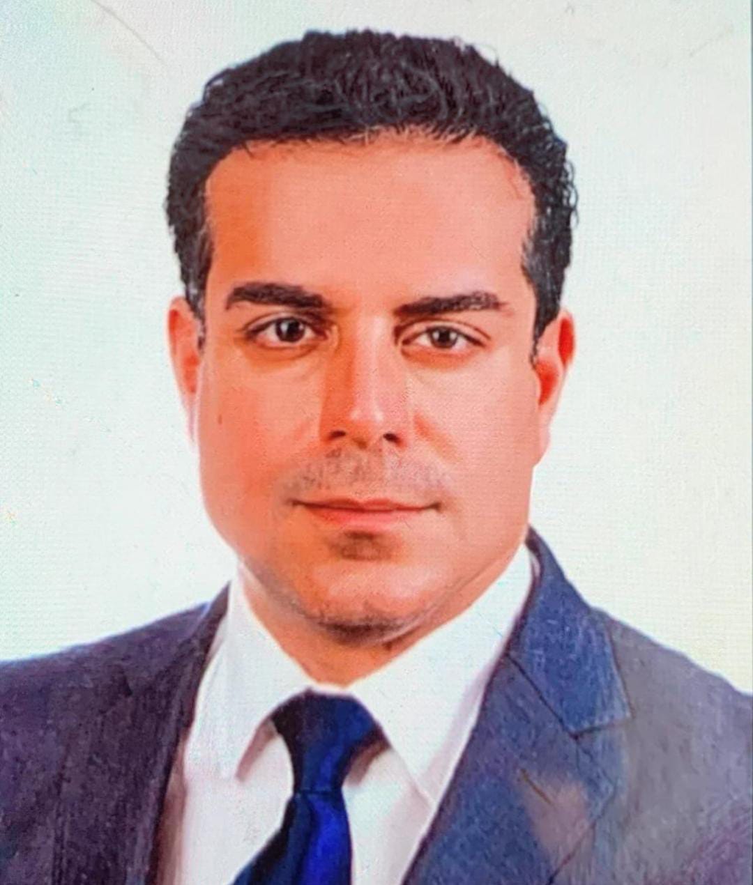 هل خرجت الأحزاب من السباق؟ هل أضاعت الفرصة؟