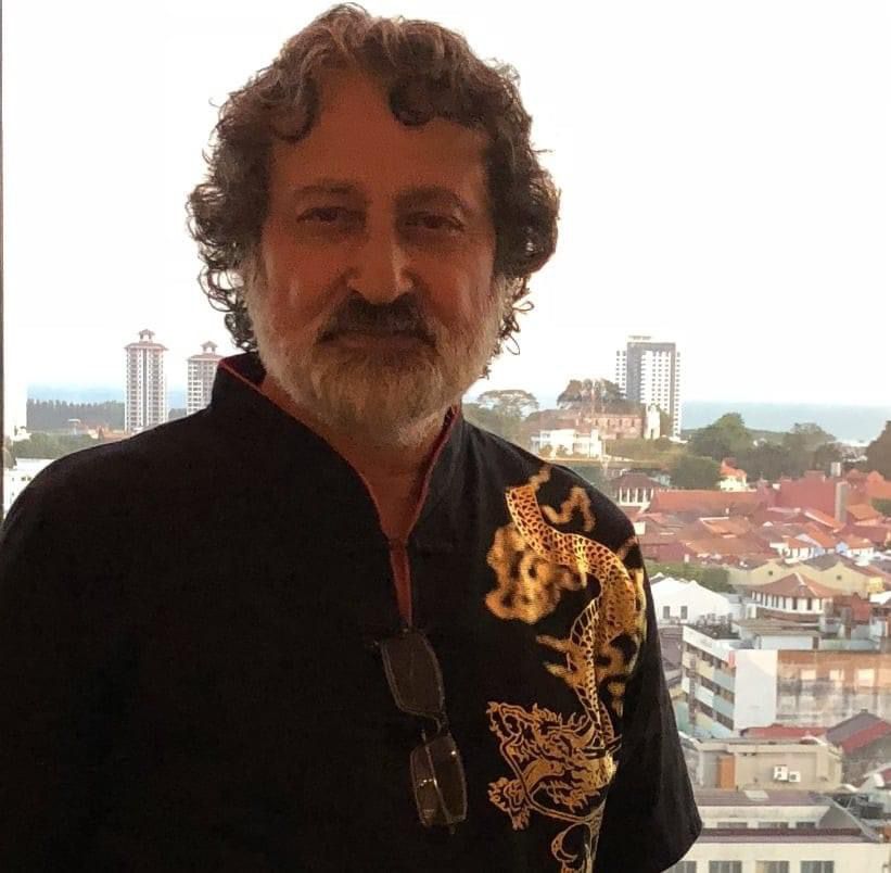 الدكتور حسين الحسون في ذمة الله