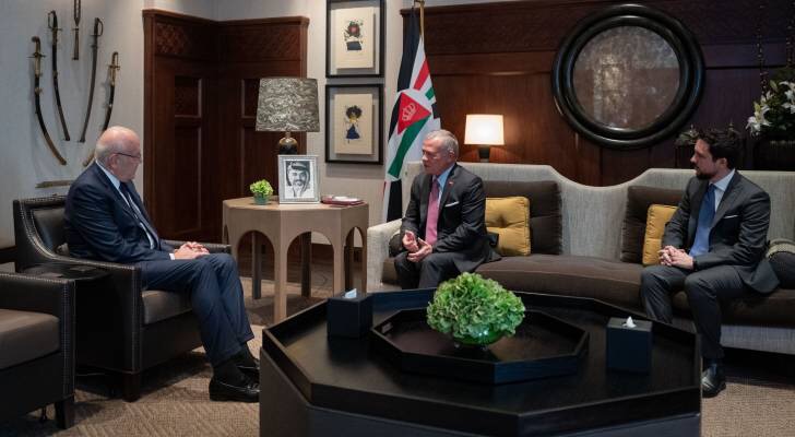 الملك يؤكد وقوف الأردن إلى جانب الأشقاء اللبنانيين
