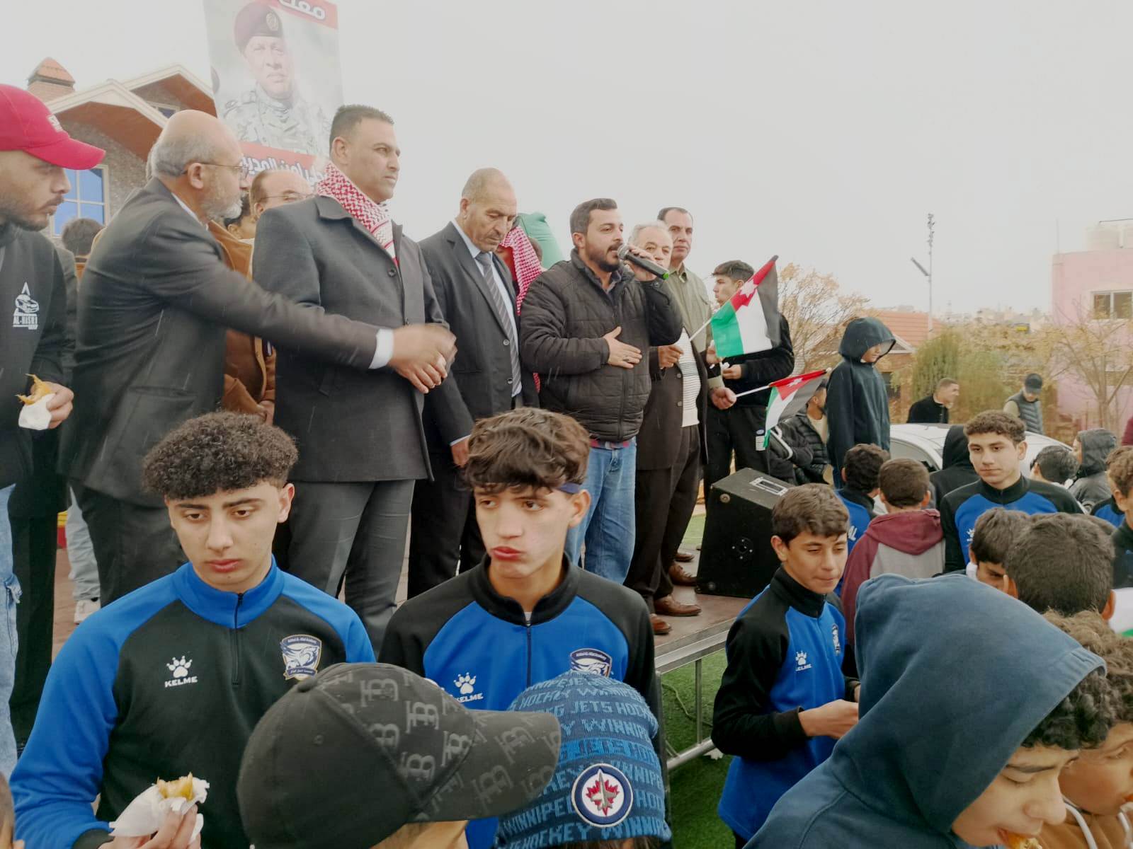 وقفه في محافظة الزرقاء تأيداً لمواقف جلالة الملك الراسخة لا لتهجير الشعب الفلسطيني – صور