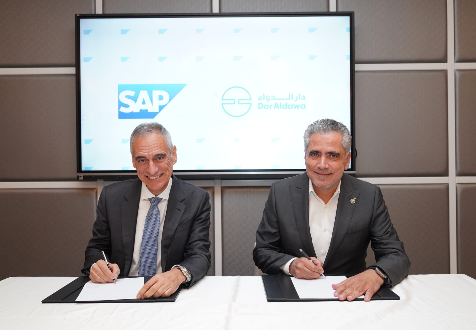 دار الدواء تنطلق في رحلة تحول رقمي شامل بالتعاون مع “اس ايه بي”