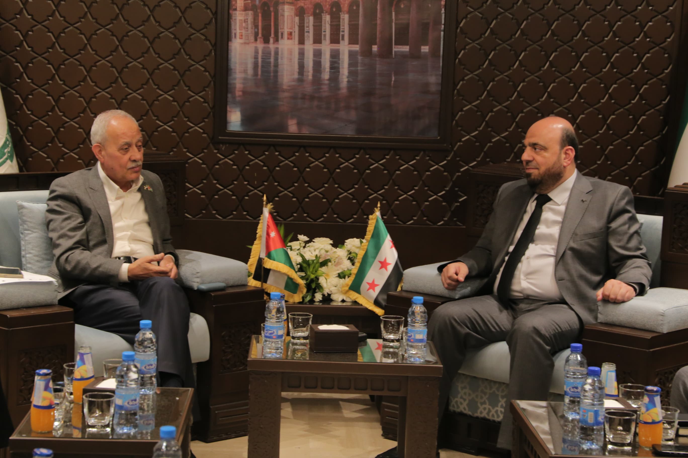 توقيع مذكرة تفاهم بين “صناعة الأردن” و “تجارة ريف دمشق”