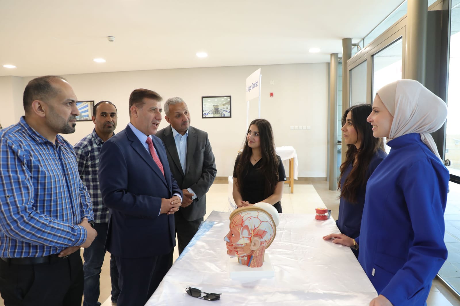 الجامعة الهاشمية تنظم فعالية صحية توعوية في طب الأسنان