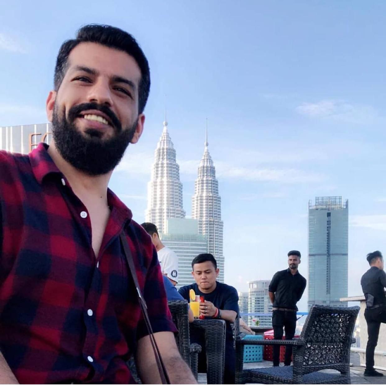 الدكتور محمد زياد الكفاوين مبارك حصولك على درجة الدكتوراه من جامعة University Malaysia Terengganu